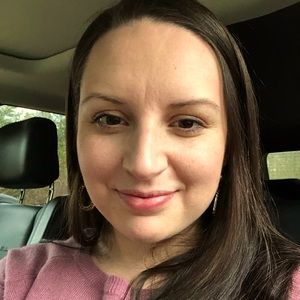 Meet your Posher, Cristina